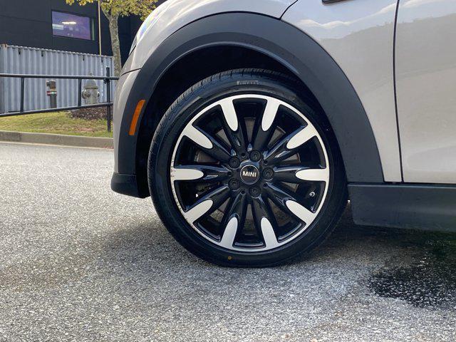 used 2022 MINI Hardtop car, priced at $23,988