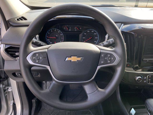 used 2021 Chevrolet Traverse car, priced at $21,988