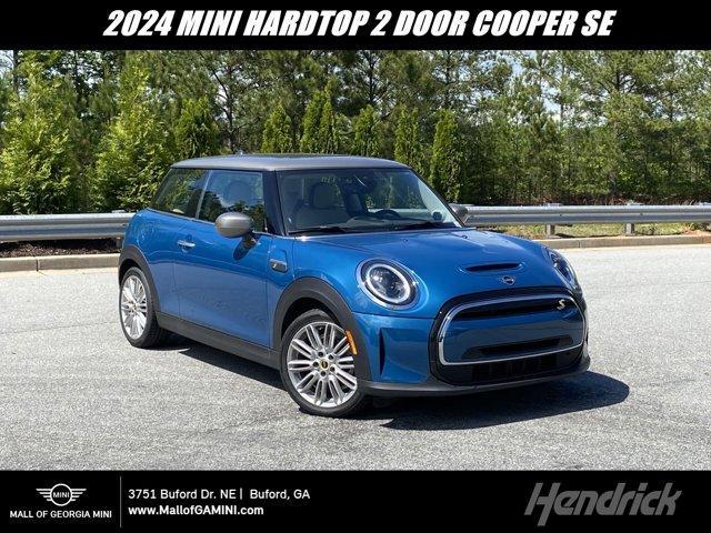 used 2024 MINI SE Hardtop car, priced at $34,988