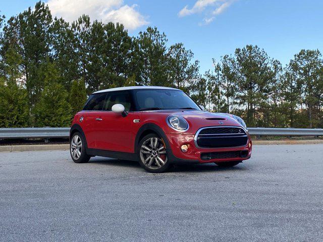 used 2019 MINI Hardtop car, priced at $22,000