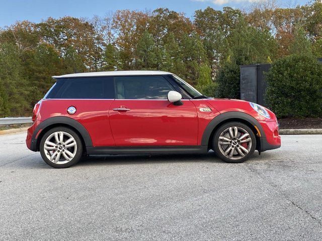 used 2019 MINI Hardtop car, priced at $22,000