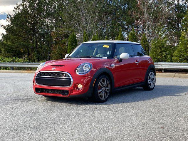 used 2019 MINI Hardtop car, priced at $22,000