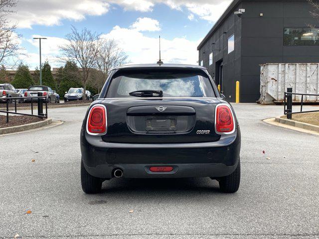 used 2019 MINI Hardtop car, priced at $15,988