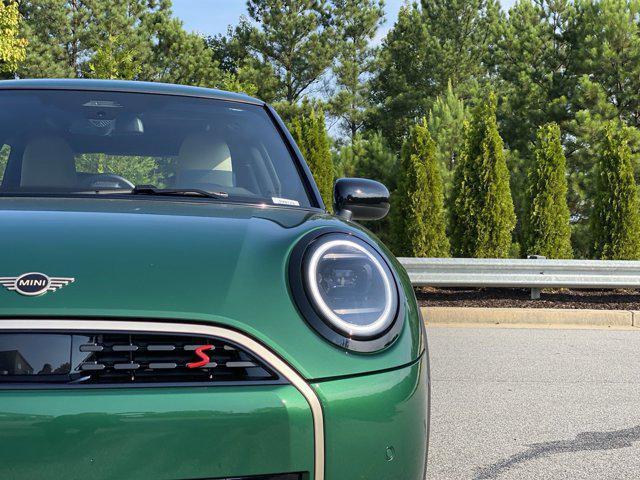 new 2025 MINI Hardtop car, priced at $36,745