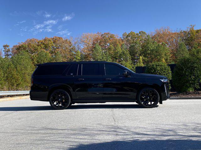 used 2023 Cadillac Escalade ESV car, priced at $85,988