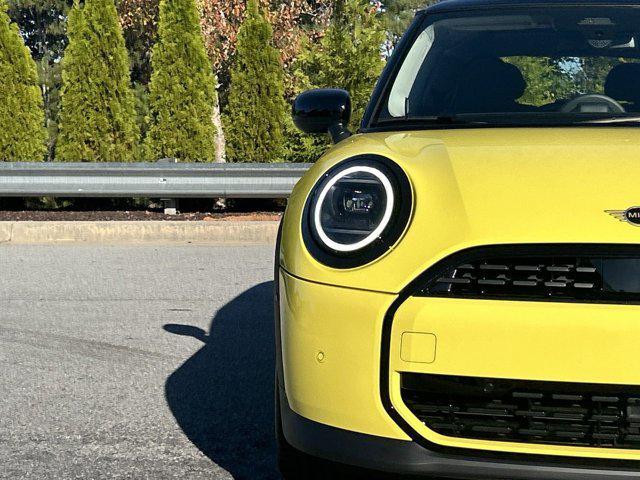 new 2025 MINI Hardtop car, priced at $34,045