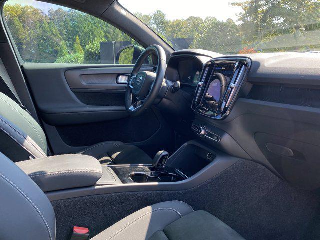 used 2022 Volvo C40 Recharge Pure Electric car, priced at $29,988