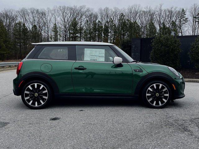 used 2024 MINI Hardtop car, priced at $31,988