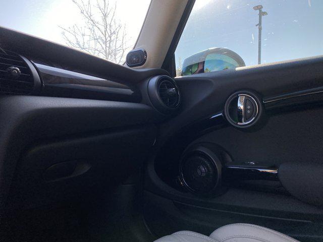 used 2020 MINI Hardtop car, priced at $21,988