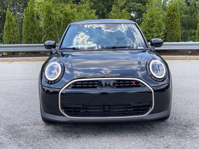 new 2025 MINI Hardtop car, priced at $36,195