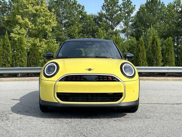 new 2025 MINI Hardtop car, priced at $35,895