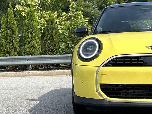 new 2025 MINI Hardtop car, priced at $35,895