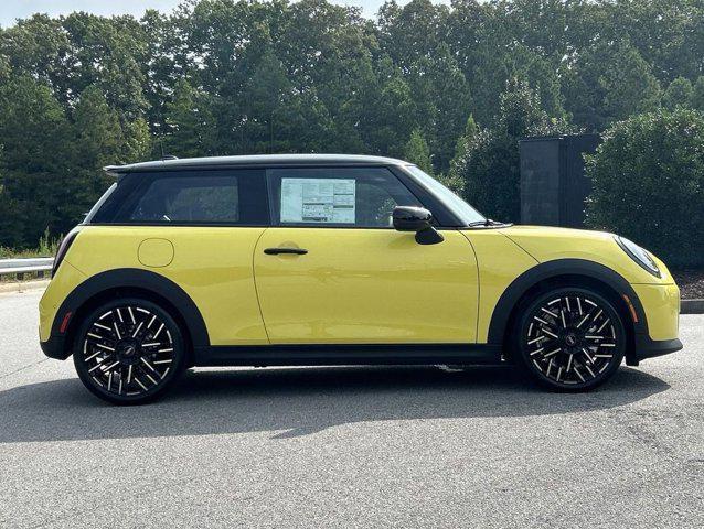 new 2025 MINI Hardtop car, priced at $35,895