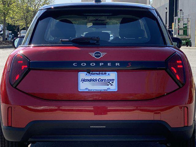 new 2025 MINI Hardtop car, priced at $37,110