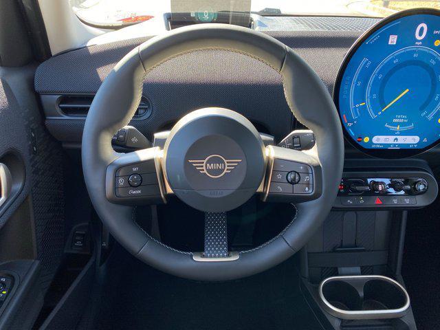 new 2025 MINI Hardtop car, priced at $37,110