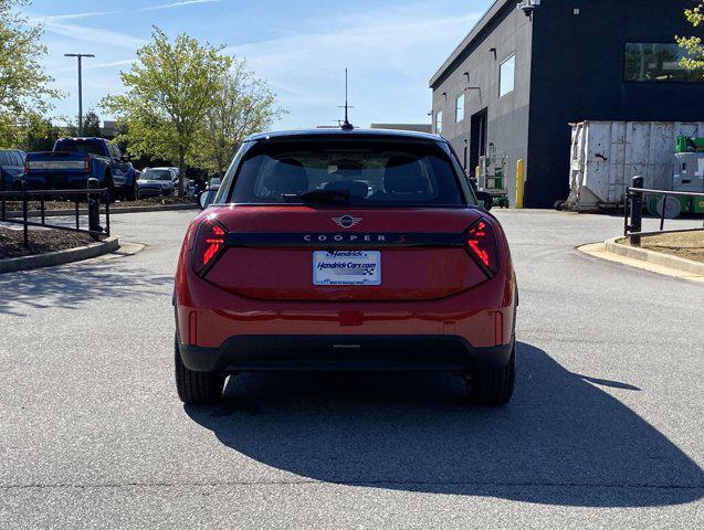 new 2025 MINI Hardtop car, priced at $37,110