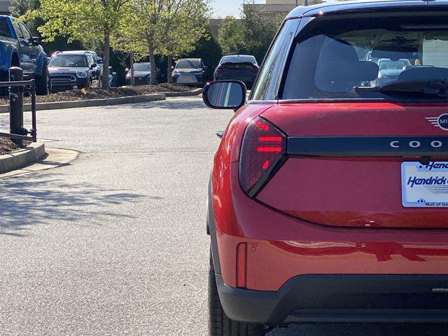 new 2025 MINI Hardtop car, priced at $37,110