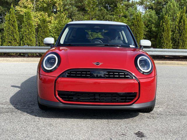 new 2025 MINI Hardtop car, priced at $32,420