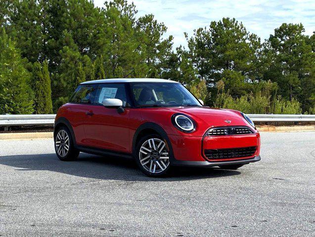 new 2025 MINI Hardtop car, priced at $32,420