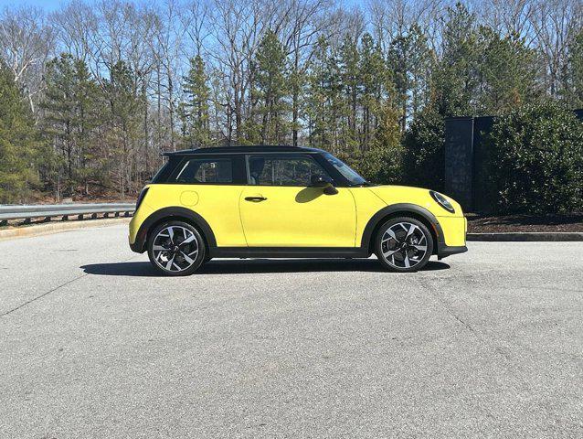 used 2025 MINI Hardtop car, priced at $32,000