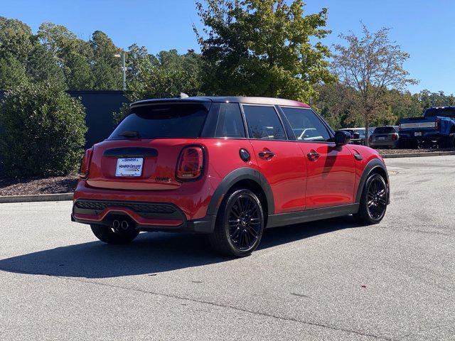 used 2024 MINI Hardtop car, priced at $34,988