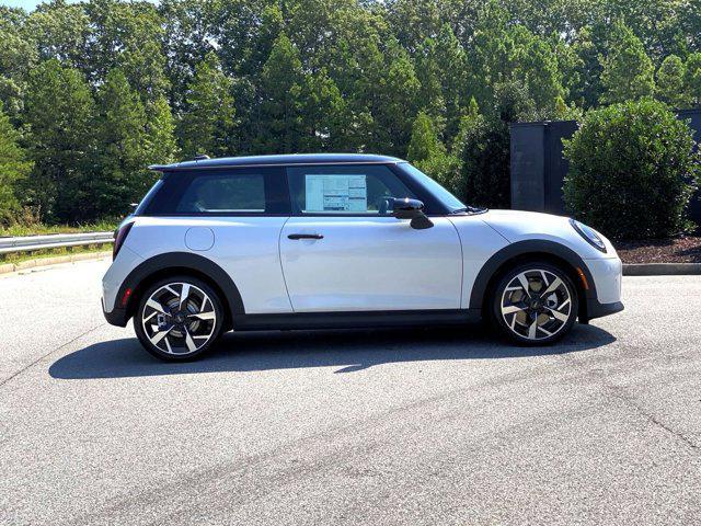 new 2025 MINI Hardtop car, priced at $38,295