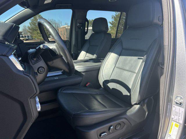 used 2022 GMC Yukon XL car, priced at $66,000