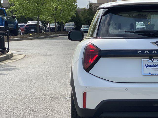 new 2025 MINI Hardtop car, priced at $37,810