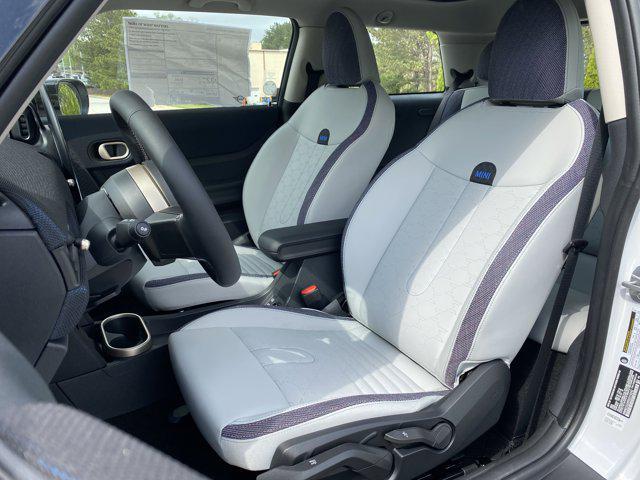 new 2025 MINI Hardtop car, priced at $37,810