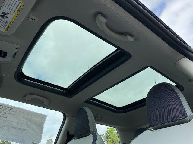 new 2025 MINI Hardtop car, priced at $37,810