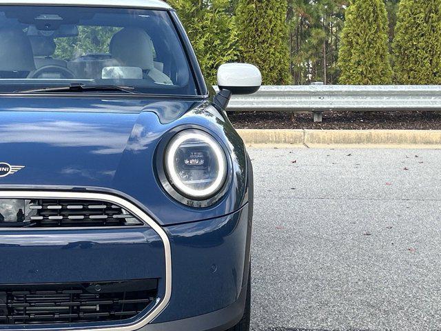 new 2025 MINI Hardtop car, priced at $35,645