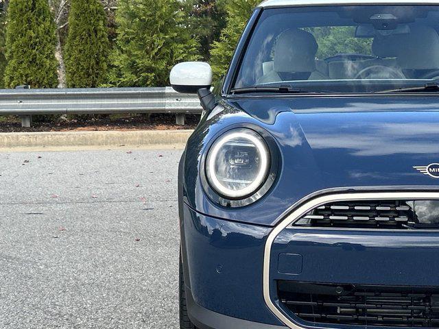 new 2025 MINI Hardtop car, priced at $35,645