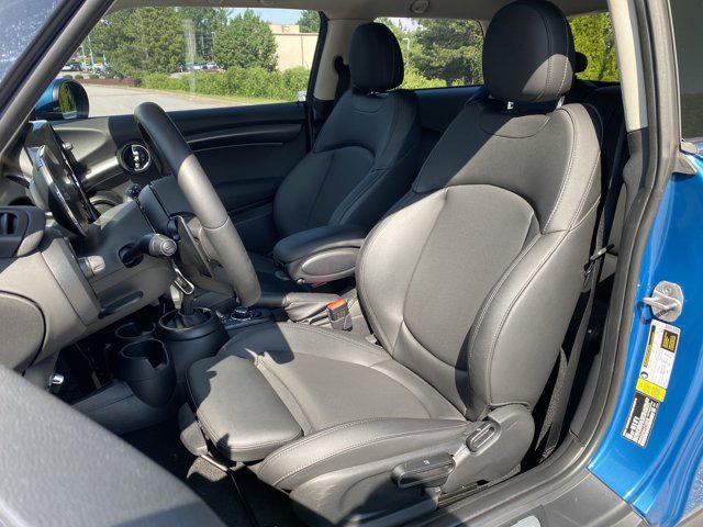 used 2023 MINI Hardtop car, priced at $26,988