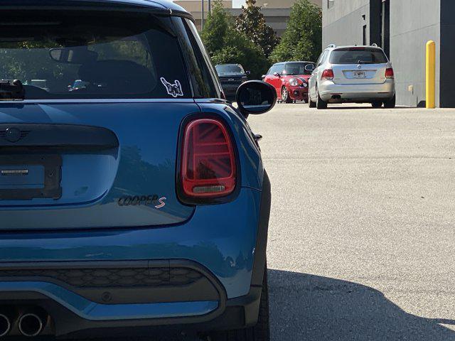 used 2023 MINI Hardtop car, priced at $26,988