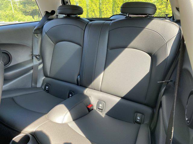 used 2023 MINI Hardtop car, priced at $26,988