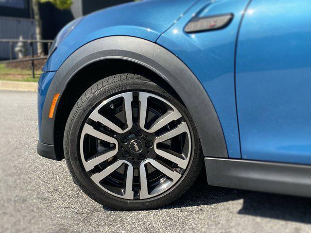 used 2023 MINI Hardtop car, priced at $26,988