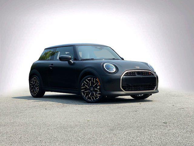 new 2025 MINI Hardtop car, priced at $38,295