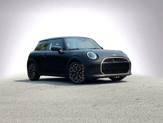 new 2025 MINI Hardtop car, priced at $38,295