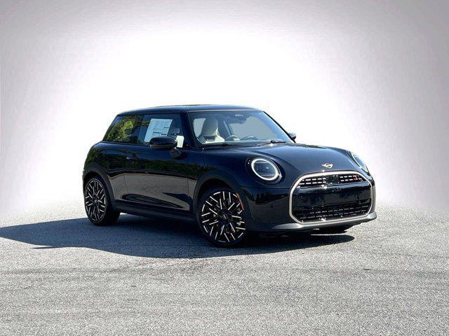 new 2025 MINI Hardtop car, priced at $38,295