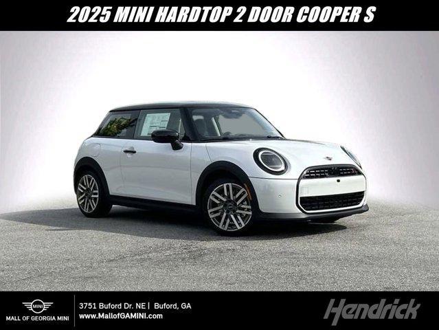 new 2025 MINI Hardtop car, priced at $37,295