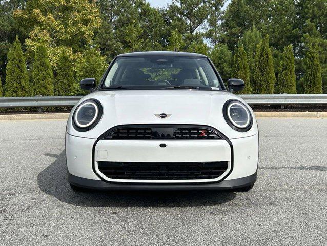 new 2025 MINI Hardtop car, priced at $37,295