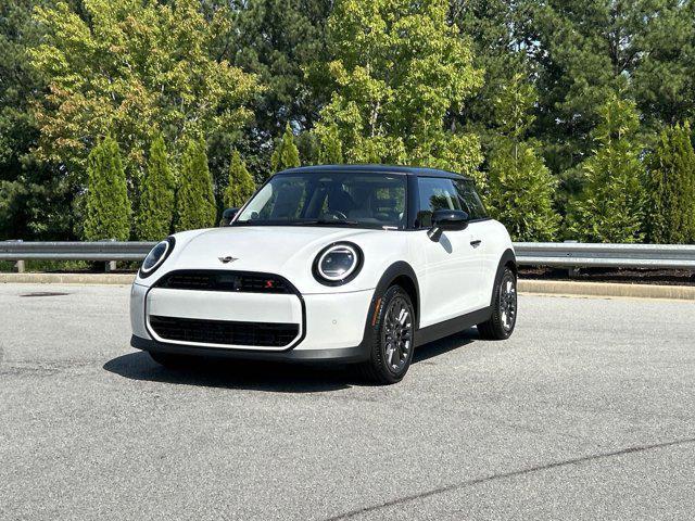 new 2025 MINI Hardtop car, priced at $35,595