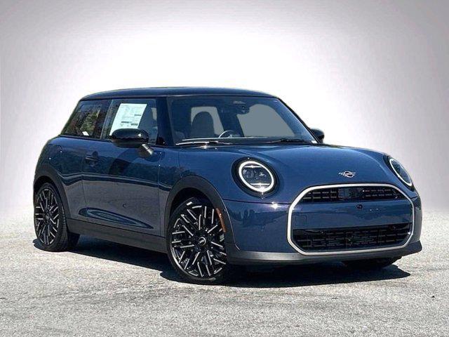 new 2025 MINI Hardtop car, priced at $35,645