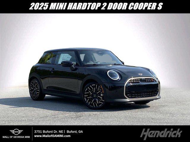 new 2025 MINI Hardtop car, priced at $35,595