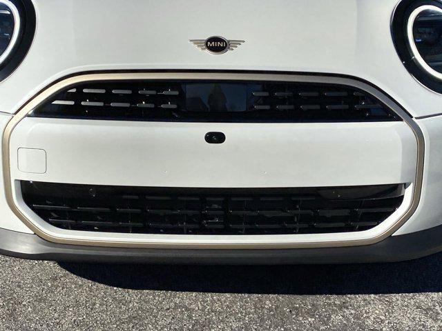 new 2025 MINI Hardtop car, priced at $35,130