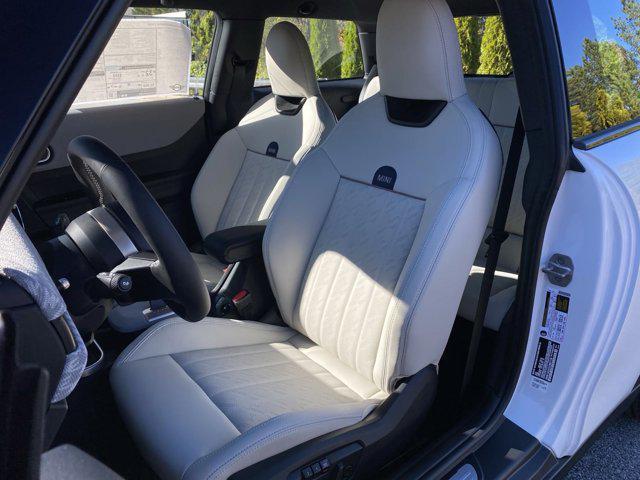 new 2025 MINI Hardtop car, priced at $35,130