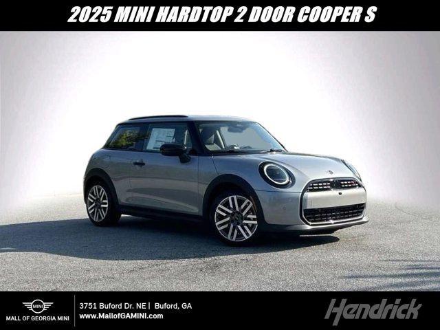 new 2025 MINI Hardtop car, priced at $37,545