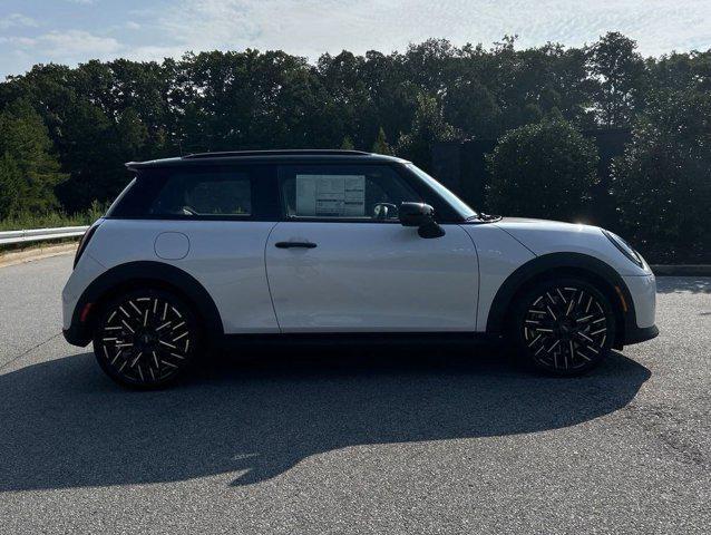 new 2025 MINI Hardtop car, priced at $38,545