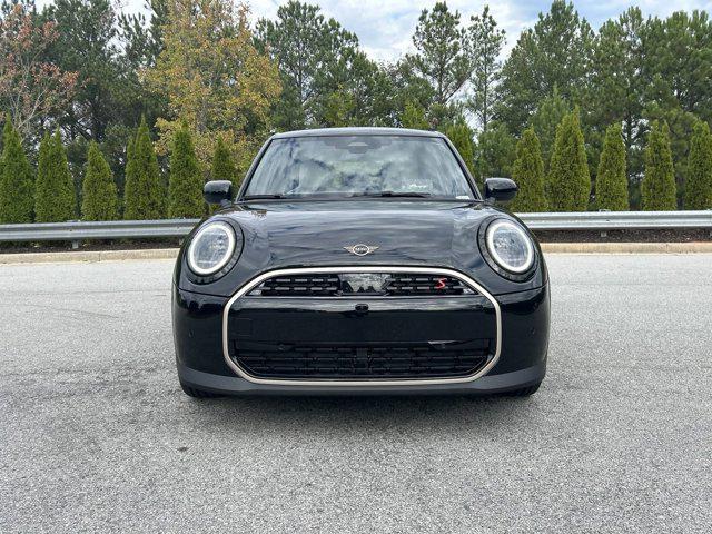 new 2025 MINI Hardtop car, priced at $39,295