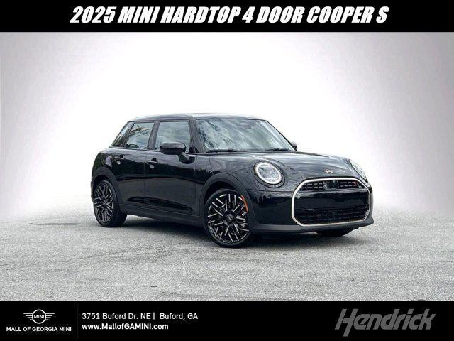 new 2025 MINI Hardtop car, priced at $39,295